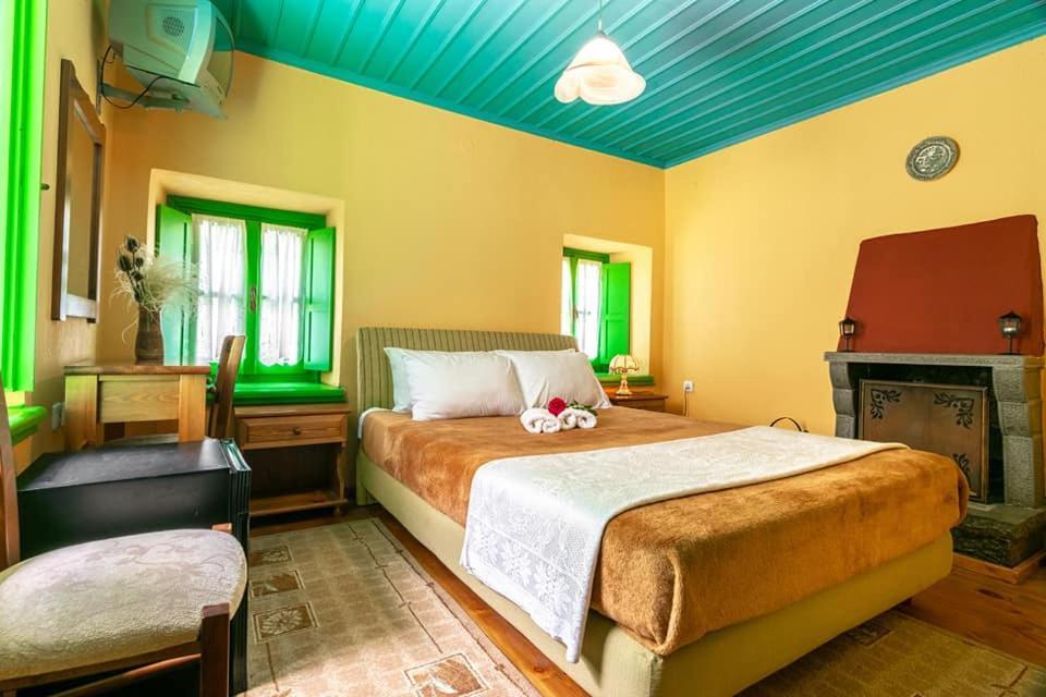 Morfeas Guesthouse Papigko Ngoại thất bức ảnh