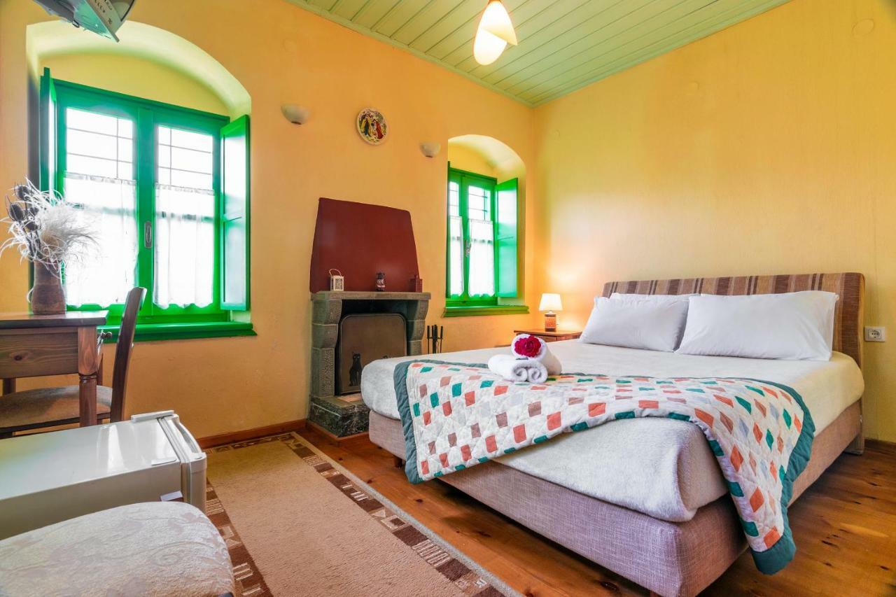 Morfeas Guesthouse Papigko Ngoại thất bức ảnh