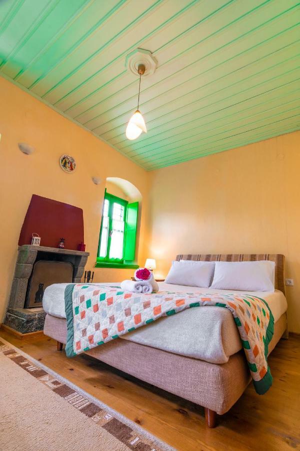 Morfeas Guesthouse Papigko Ngoại thất bức ảnh