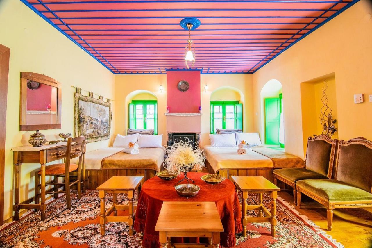 Morfeas Guesthouse Papigko Ngoại thất bức ảnh