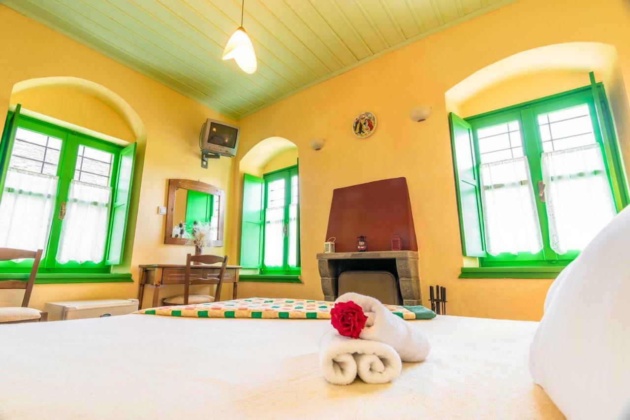 Morfeas Guesthouse Papigko Ngoại thất bức ảnh